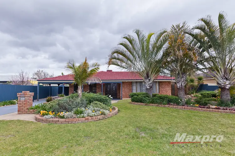 22 Lyndhurst Crescent, Ferndale WA 6148