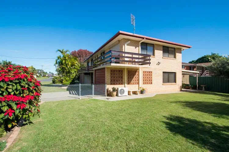 Main view of Homely semi-detached listing, 2/25 Weiley Avenue, Grafton NSW 2460