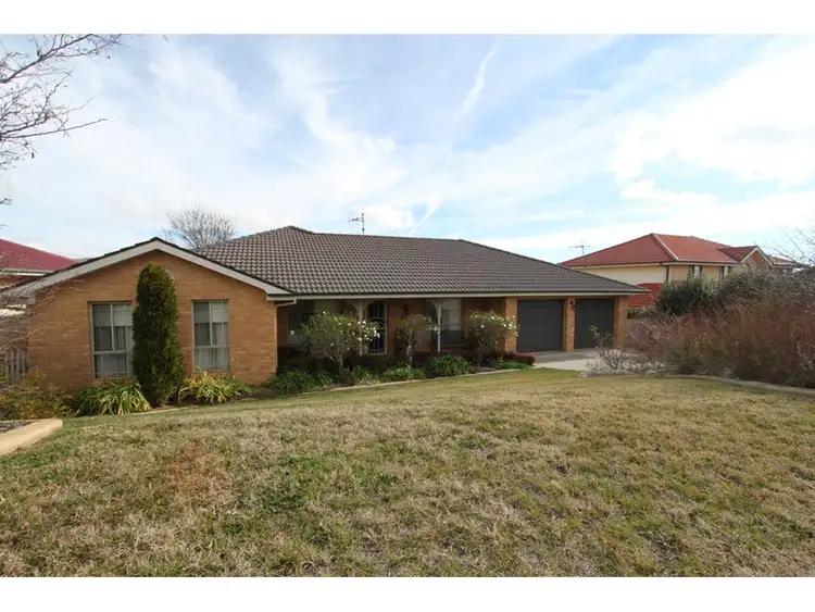 37 Endurance Court, Llanarth NSW 2795