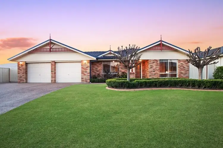 6 McWilliam Avenue, Thornton NSW 2322
