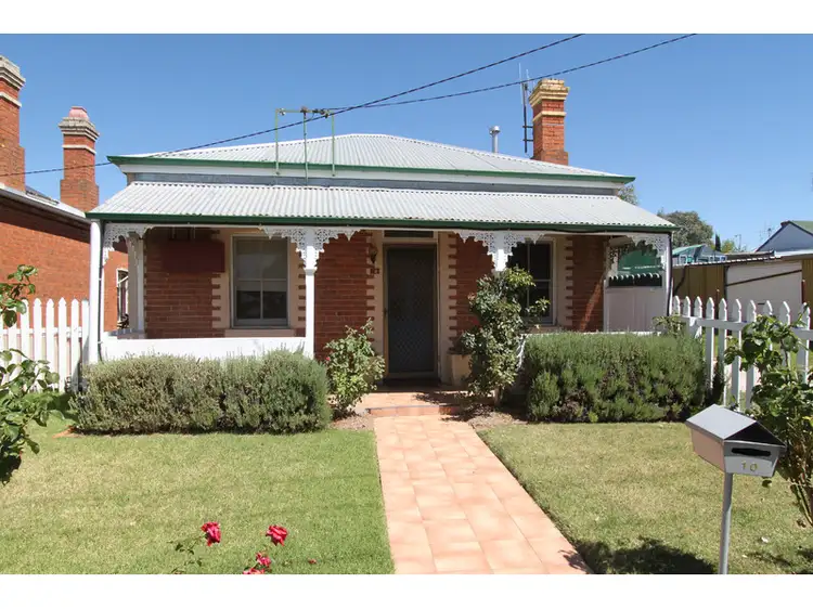 10 Logan Street, South Bathurst NSW 2795