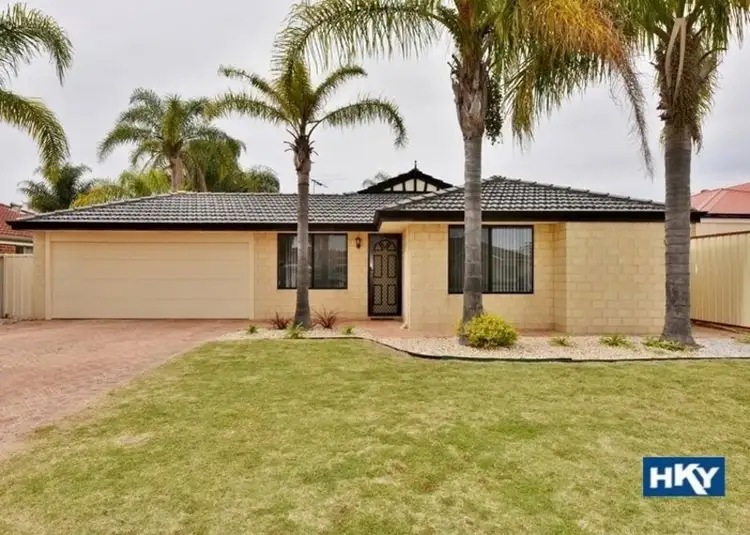 11 Nooyan Close, South Guildford WA 6055