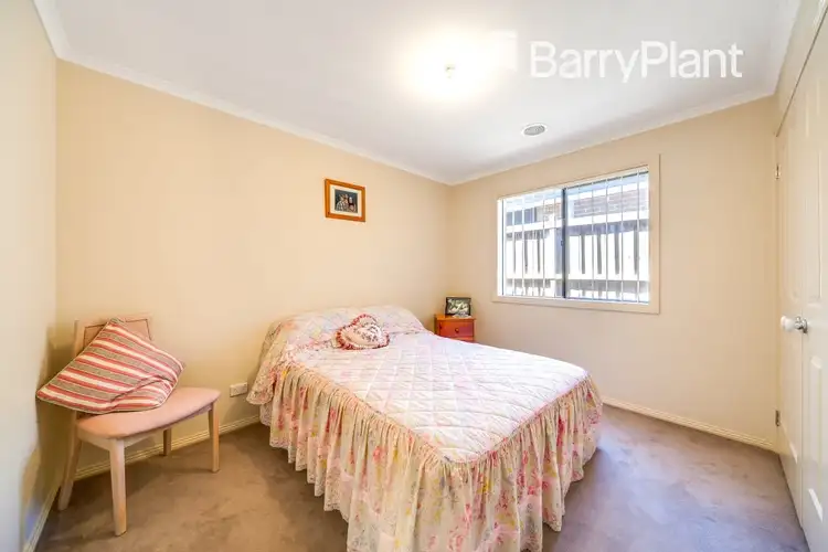 Seventh view of Homely house listing, 18 Bentley Court, Pakenham VIC 3810