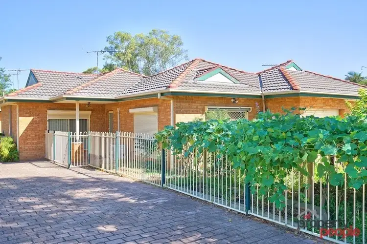 Main view of Homely villa listing, 2/33-35 Surrey Street, Minto NSW 2566