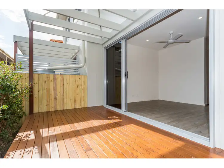 Seventh view of Homely townhouse listing, 2/8 Bright Avenue, Labrador QLD 4215