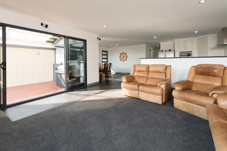 Fifth view of Homely house listing, 11 Plummer Court, Somerset TAS 7322