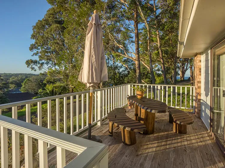 37 Pengana Crescent, Mollymook NSW 2539