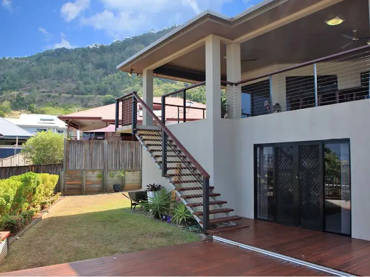 19 Emperor St, Kanimbla QLD 4870