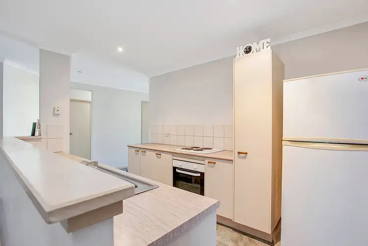 Seventh view of Homely house listing, 2 Lauder Court, Highland Park QLD 4211