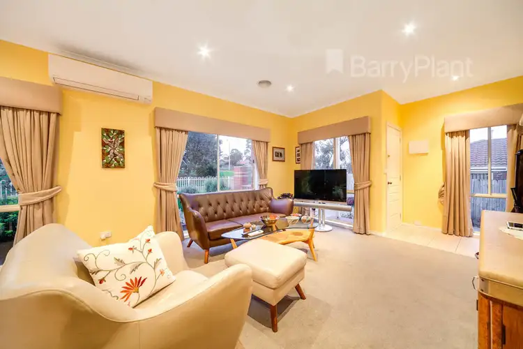 1/33 Princes Highway, Pakenham VIC 3810
