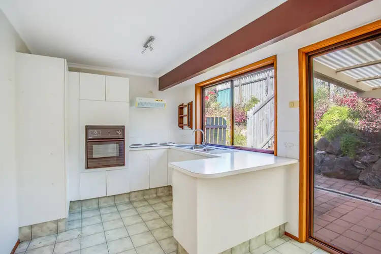 Fourth view of Homely semi-detached listing, 1/23 Richard Crescent, Highland Park QLD 4211