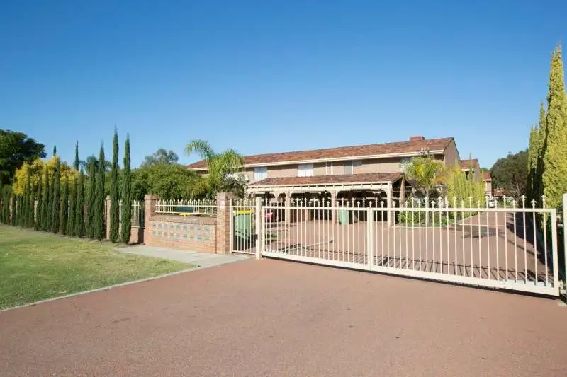 Main view of Homely unit listing, 8/1179 Albany Highway, Bentley WA 6102