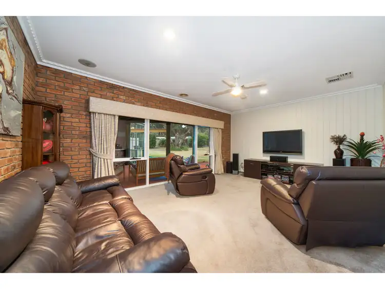 Sixth view of Homely house listing, 3 Birdswood Court, Langwarrin South VIC 3911