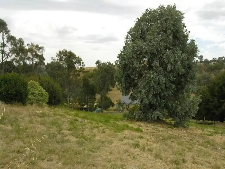 25 Fossickers Trail, Goughs Bay VIC 3723