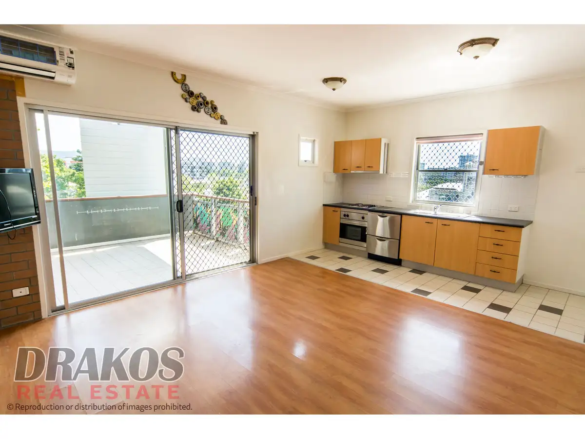 Main view of Homely apartment listing, 5/75 Hardgrave Road, West End QLD 4101