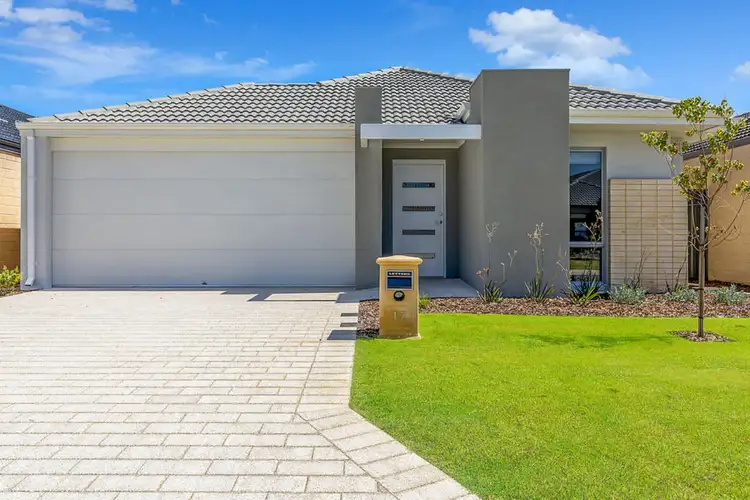 17 Covenham Crescent, Aveley WA 6069