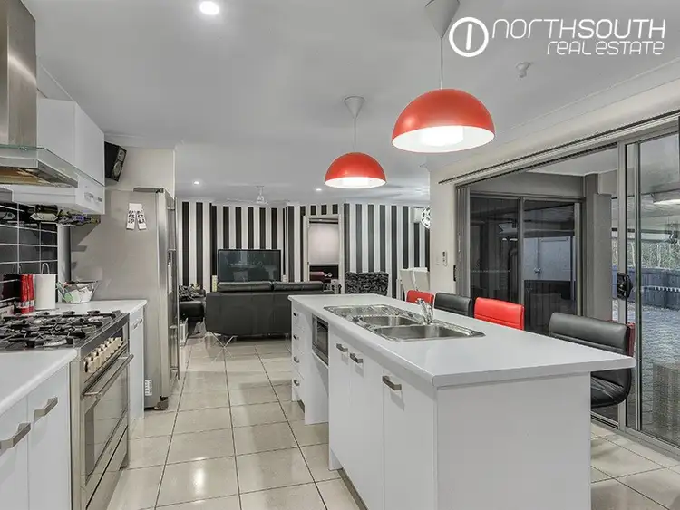 Third view of Homely house listing, 10 Gibbston Place, Doolandella QLD 4077