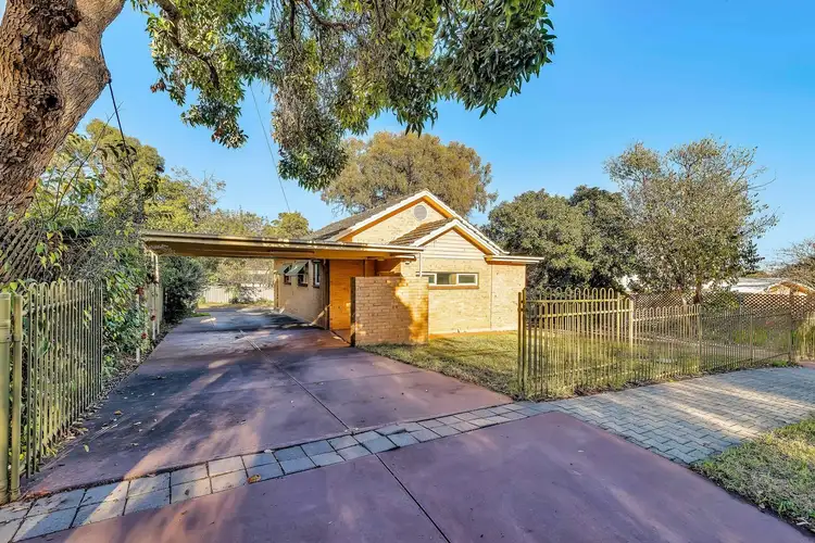 28 Windermere Avenue, Clapham SA 5062