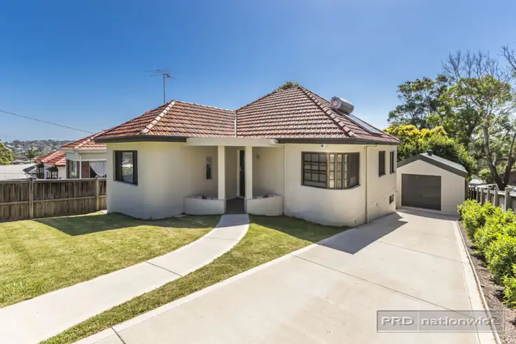 24 Clarence Road, Waratah NSW 2298