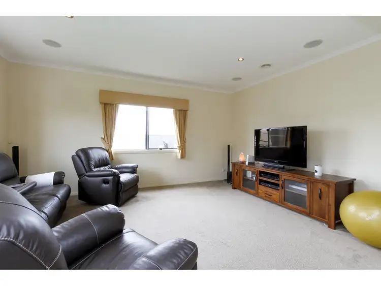 Third view of Homely house listing, 5 Thornley Court, Sale VIC 3850