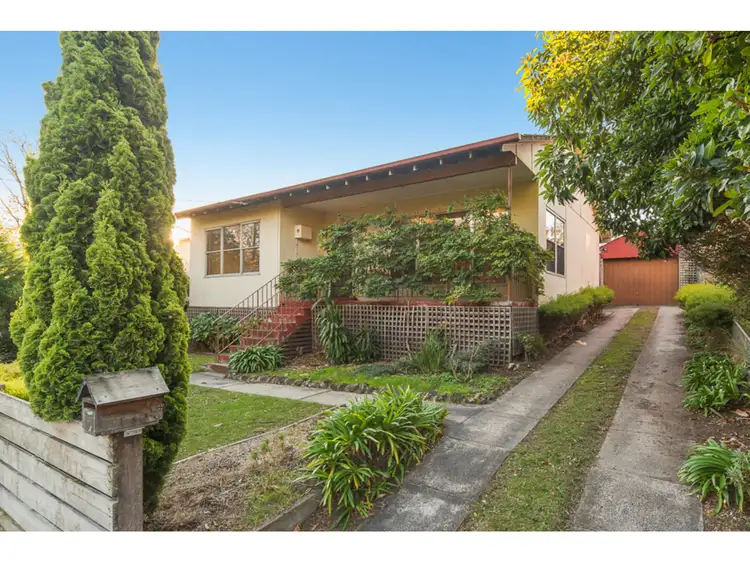 15 Hickory Crescent, Frankston North VIC 3200