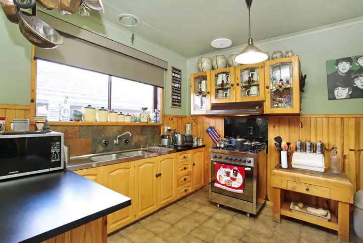 Sixth view of Homely house listing, 33 Norman Street, St Albans VIC 3021