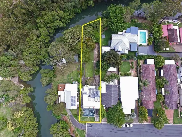 4 William Street, Southport QLD 4215