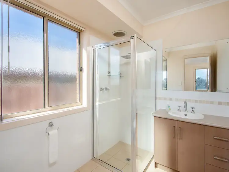 Sixth view of Homely house listing, 1 Fimmell Court, Mount Gambier SA 5290
