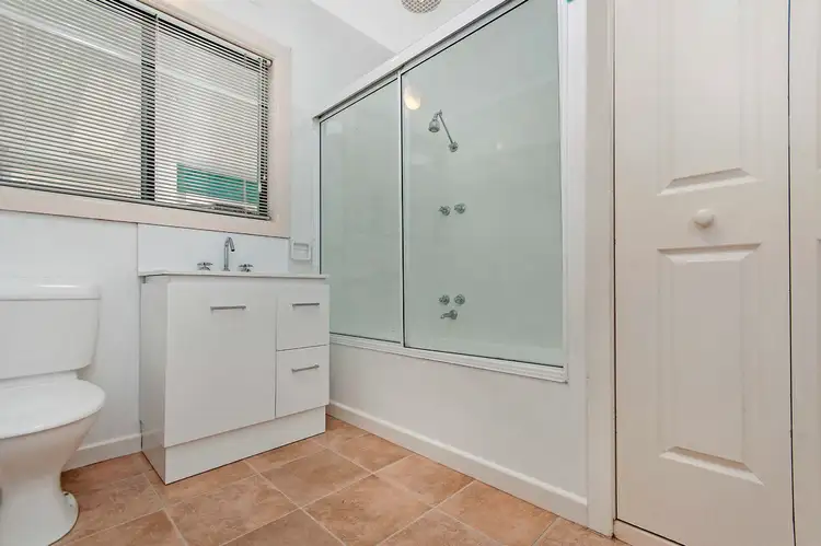 Fifth view of Homely house listing, 69 Coleraine Road, Hamilton VIC 3300