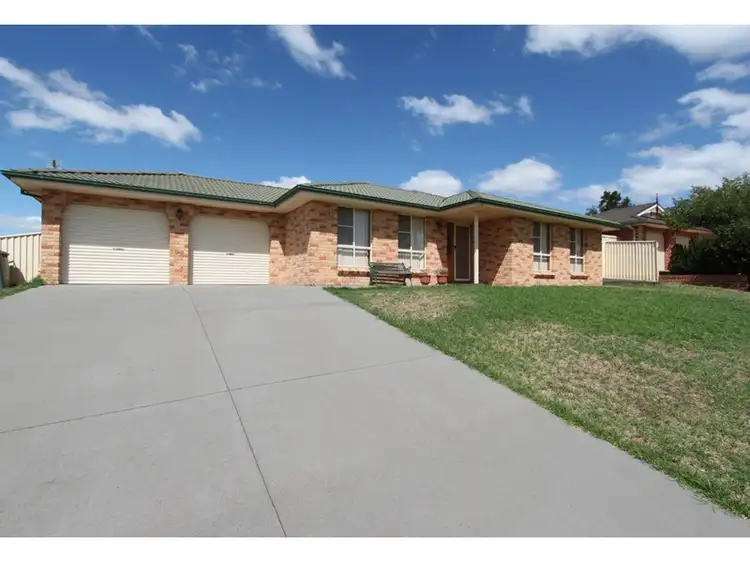 Main view of Homely house listing, 32 Endurance Court, Llanarth NSW 2795