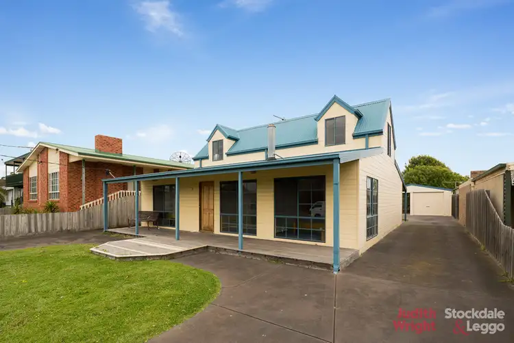 9 Summerhayes Avenue, Cape Woolamai VIC 3925