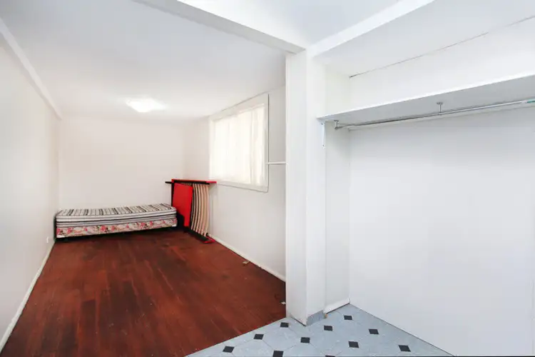 Fifth view of Homely house listing, 10 Cranbourne Avenue, Sunshine North VIC 3020