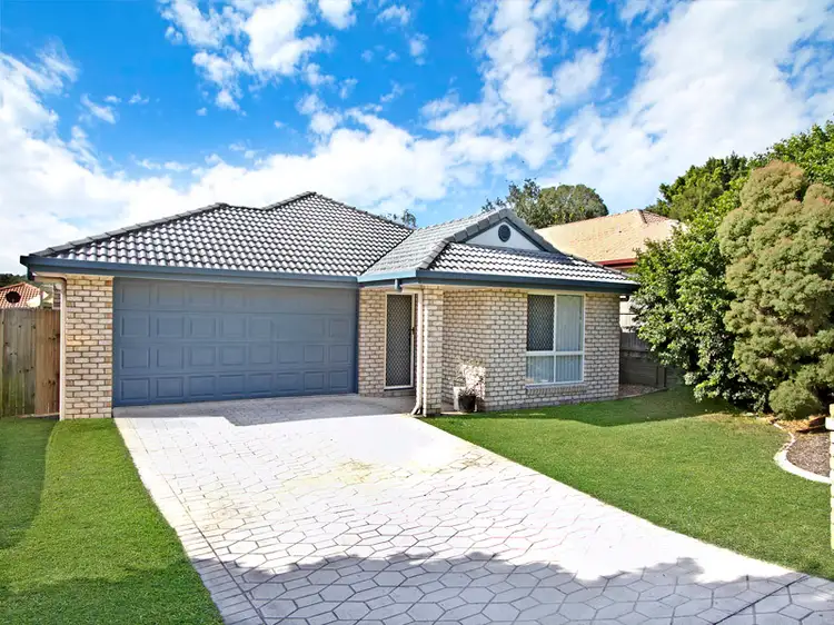 12 Wavecrest Place, Calamvale QLD 4116