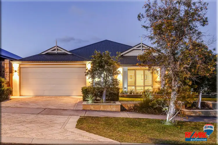 16 Jindalee Boulevard, Jindalee WA 6036