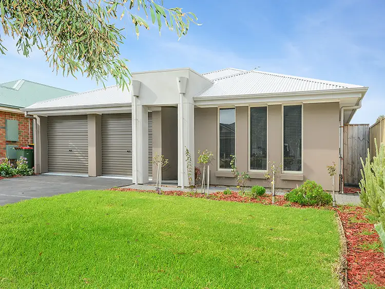 11 Mistletoe Street, Aldinga Beach SA 5173