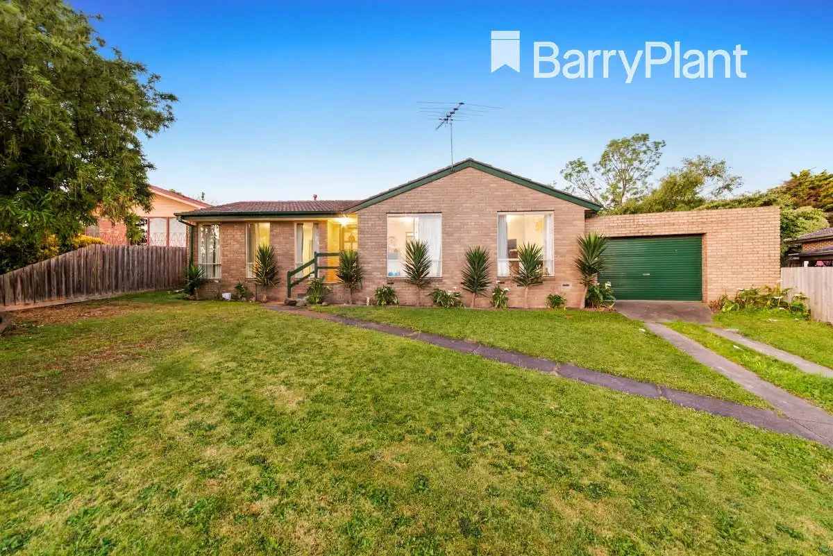 Main view of Homely house listing, 6 Dove Court, Pakenham VIC 3810