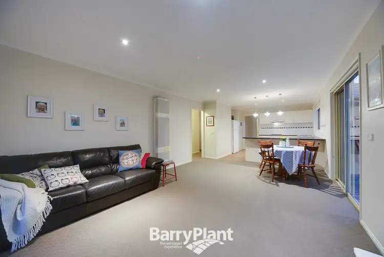 Sixth view of Homely house listing, 2 Meaby Drive, Pakenham VIC 3810