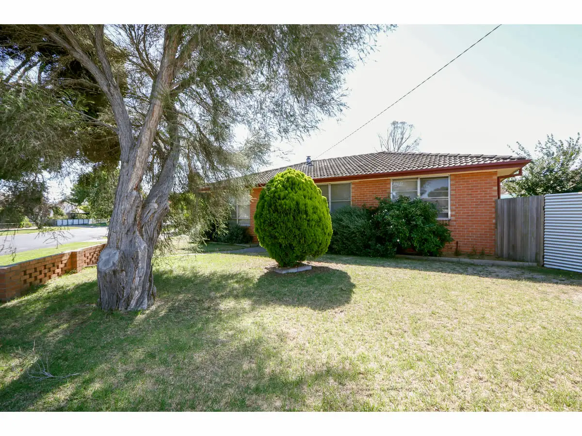 Main view of Homely house listing, 121 Dawson Street, Sale VIC 3850