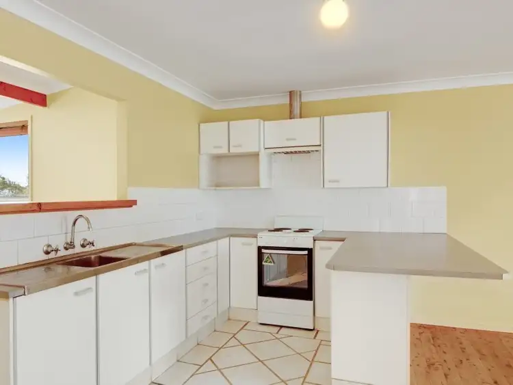 Fifth view of Homely house listing, 27 Taronga Avenue, San Remo NSW 2262