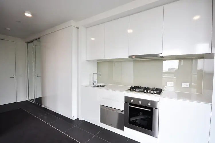 Fifth view of Homely apartment listing, 208/162 Rosslyn Street, West Melbourne VIC 3003