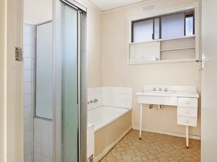 Fourth view of Homely unit listing, 1/31 Walker Street, Benalla VIC 3672