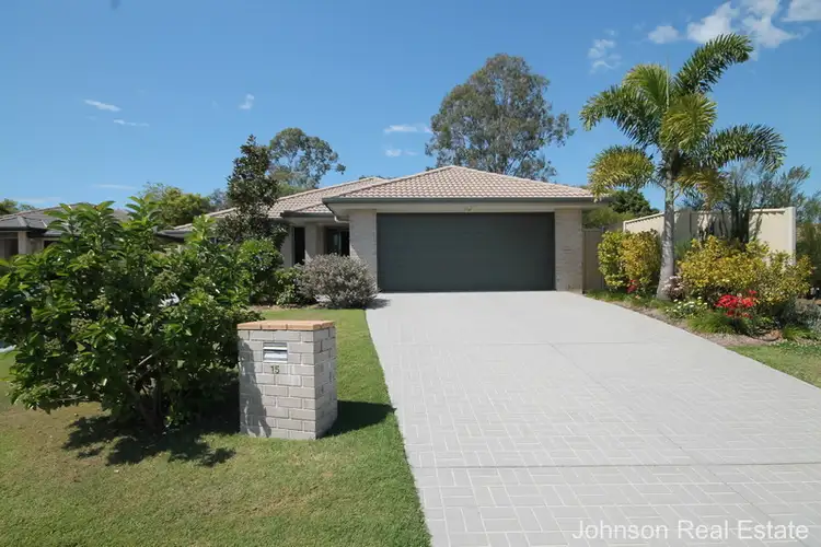 15 Sasha Street, Wynnum West QLD 4178