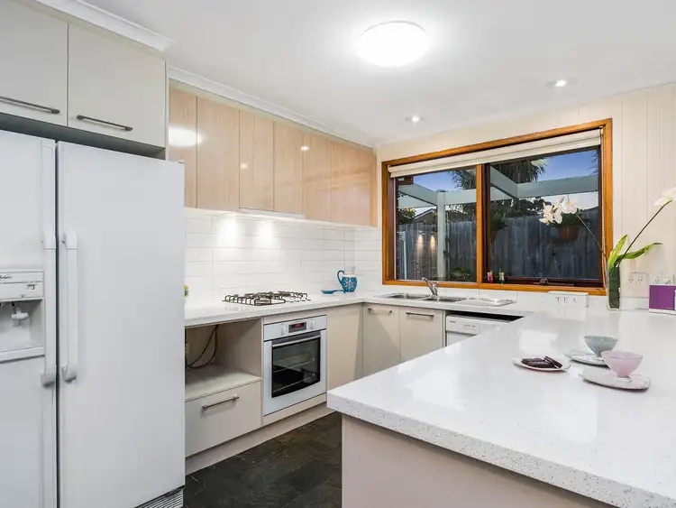 Fifth view of Homely house listing, 5 Lefevre Court, Frankston VIC 3199