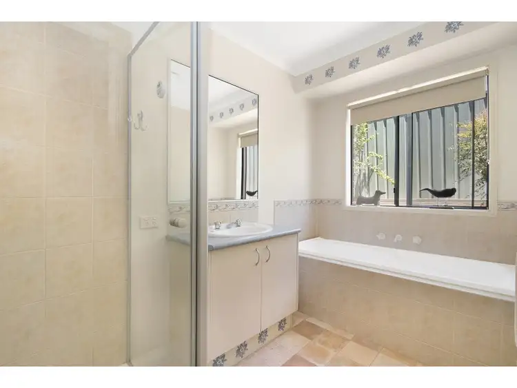 Sixth view of Homely house listing, 3 Ming Court, Kangaroo Flat VIC 3555