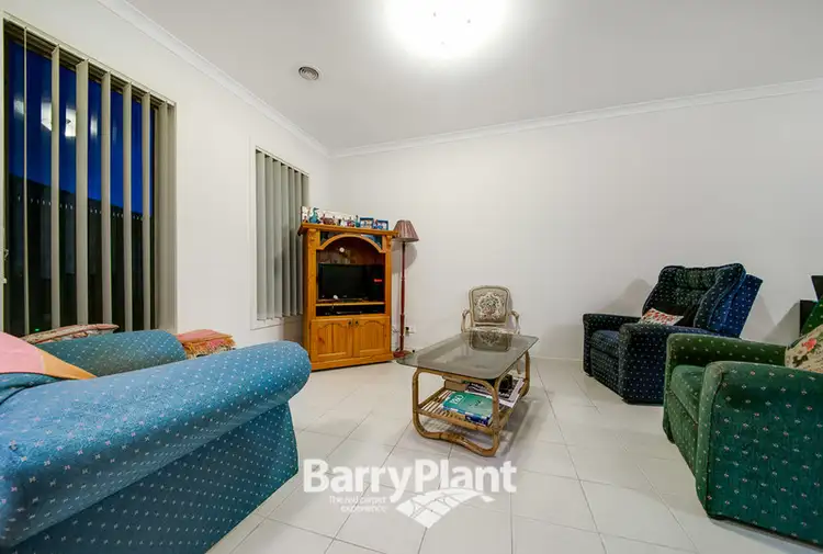 Second view of Homely house listing, 6/1 Walnut Way, Pakenham VIC 3810
