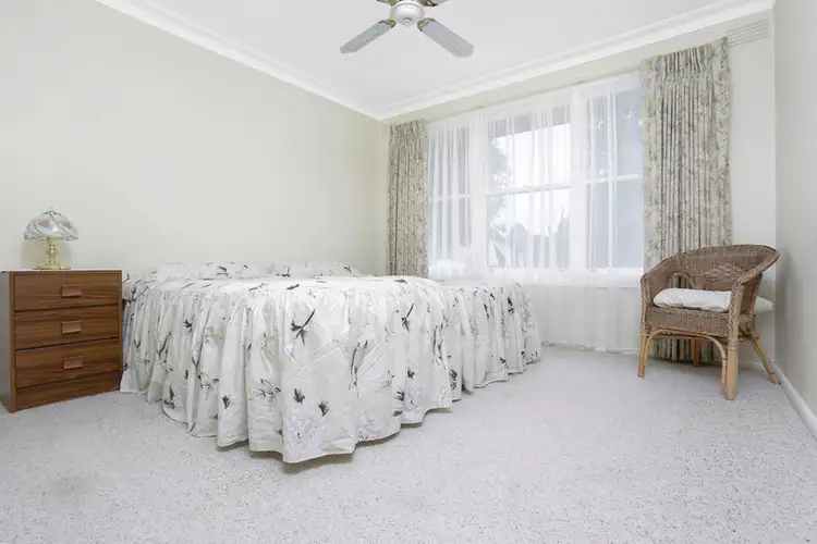 Fifth view of Homely house listing, 1 Quigley Street, Hamilton VIC 3300