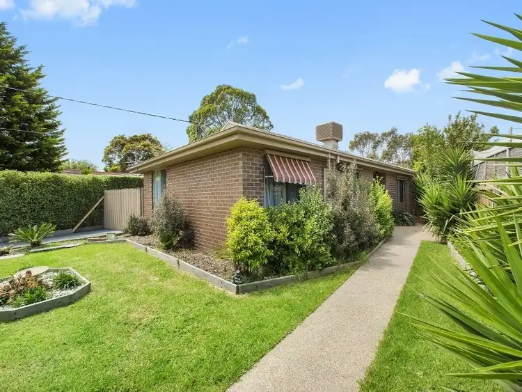 86 Robertson Drive