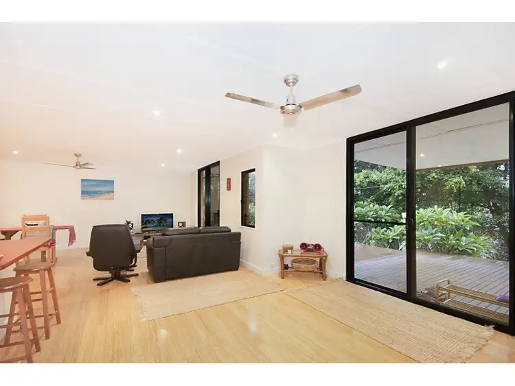 Sixth view of Homely house listing, 10 Dinjeera Place, Mullumbimby NSW 2482