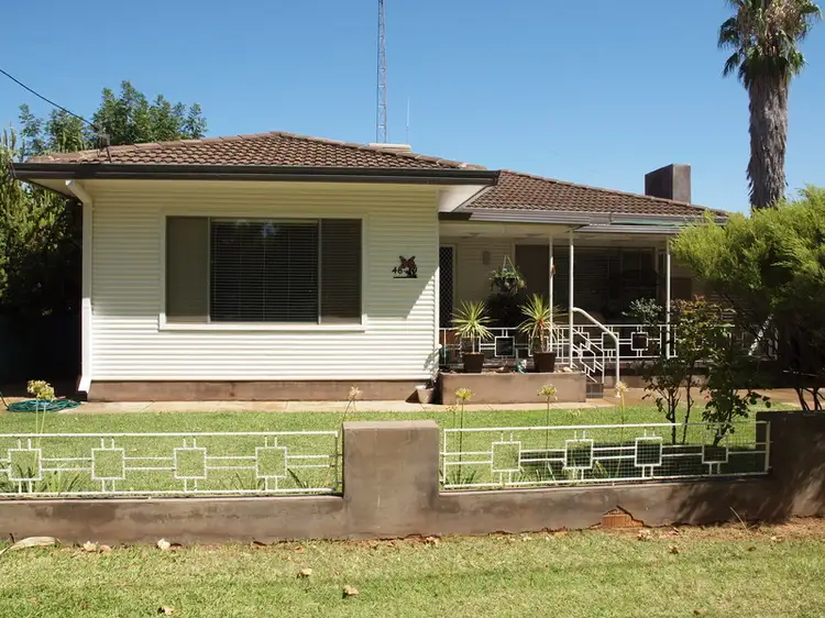 48 Arthur Street, Narrandera NSW 2700
