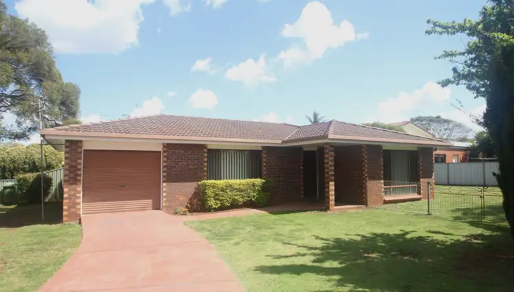 5 Fysh Court, Wilsonton QLD 4350